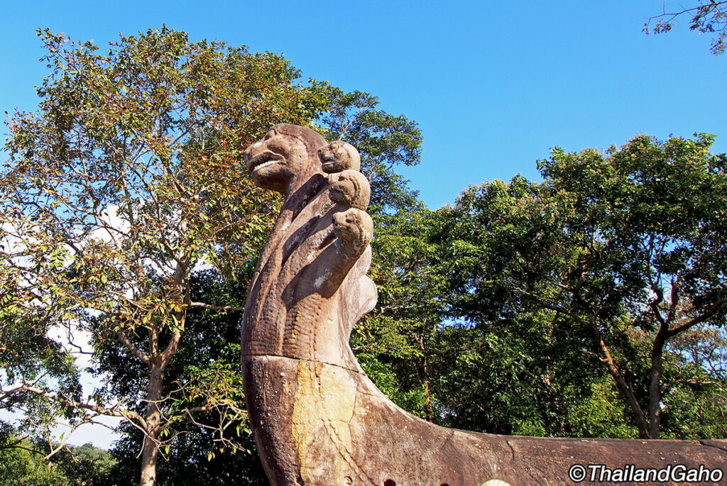 プレアヴィヒア寺院
