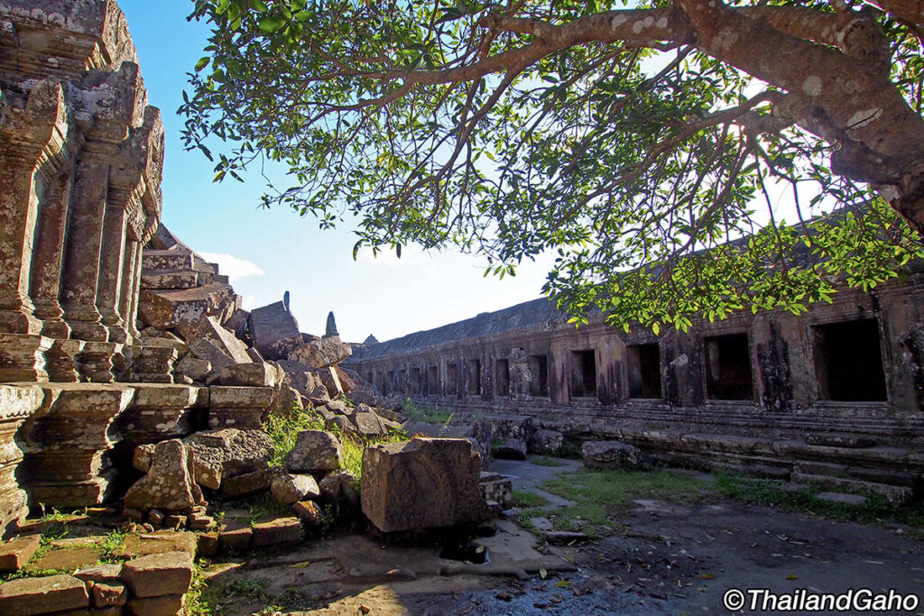 プレアヴィヒア寺院