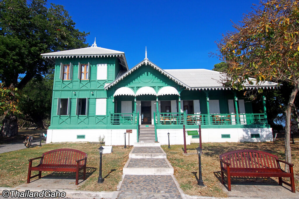 シーチャン島　王宮