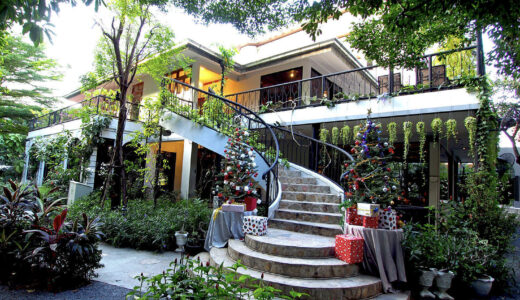 ザガーデンズ (The Gardens at Dinsor Palace)