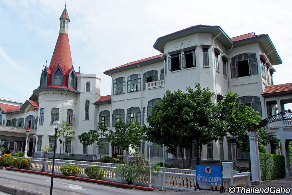 パヤタイパレス