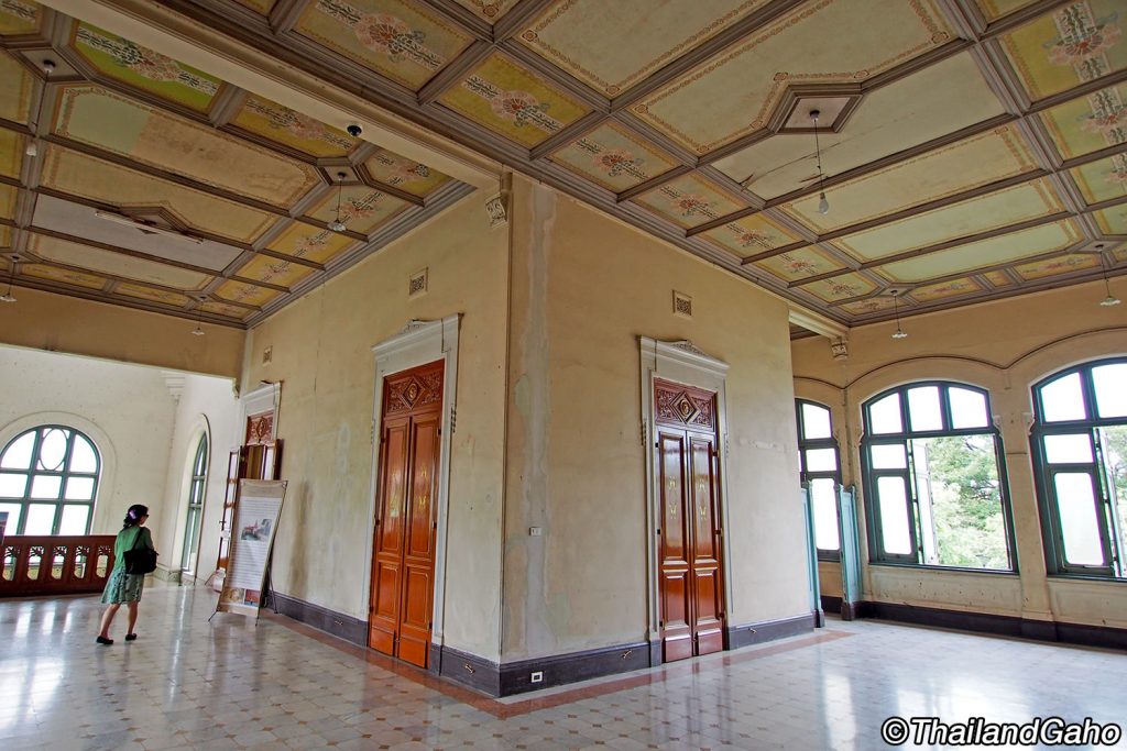 パヤタイパレス