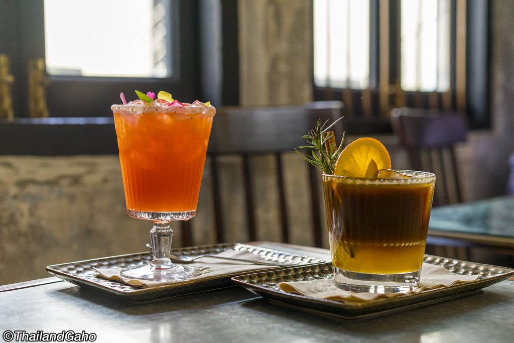 バンコク カフェ ログ
