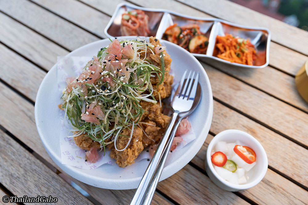 韓国料理　フライドチキン