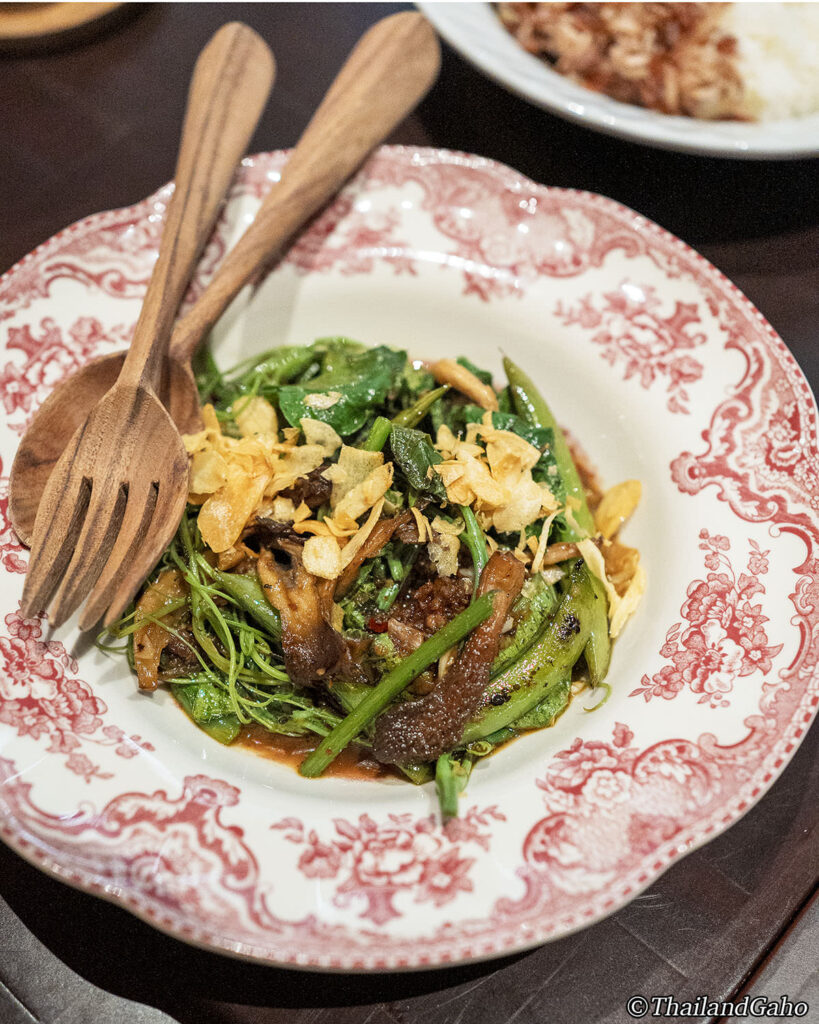 タイ料理 野菜炒め