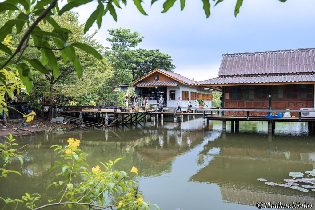 Ruen Charung