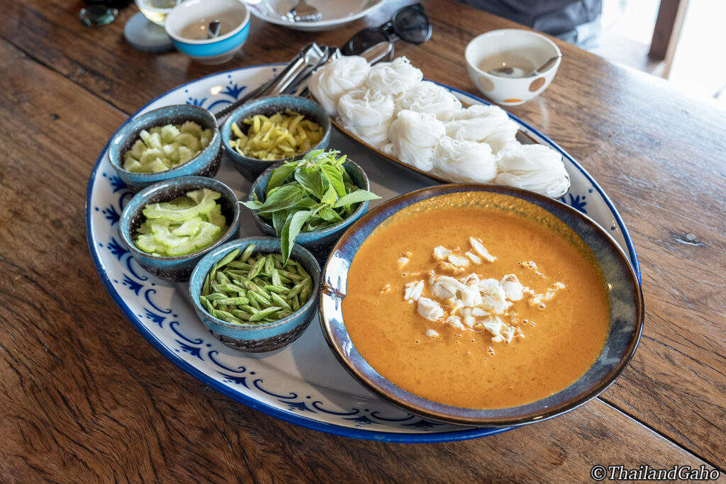 タイ料理 カノムチーン