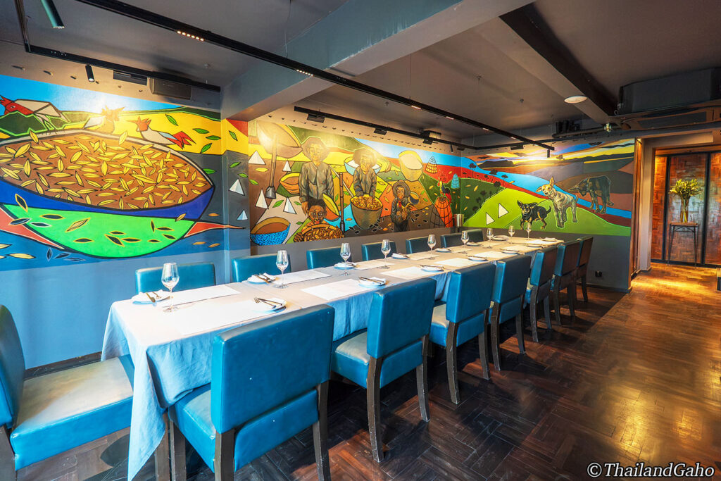 EAT ME レストラン バンコク