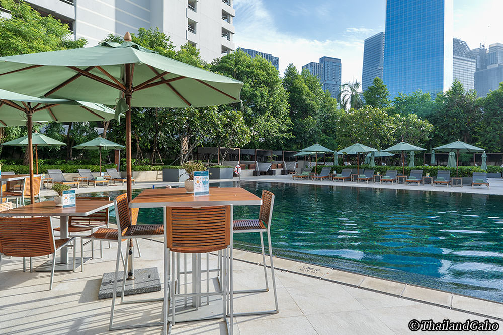 ザ・スコータイ・バンコク　スイミングプール