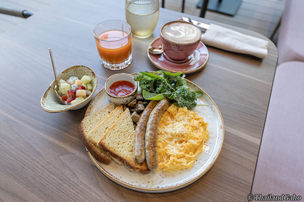 クローモ・バンコク 朝食