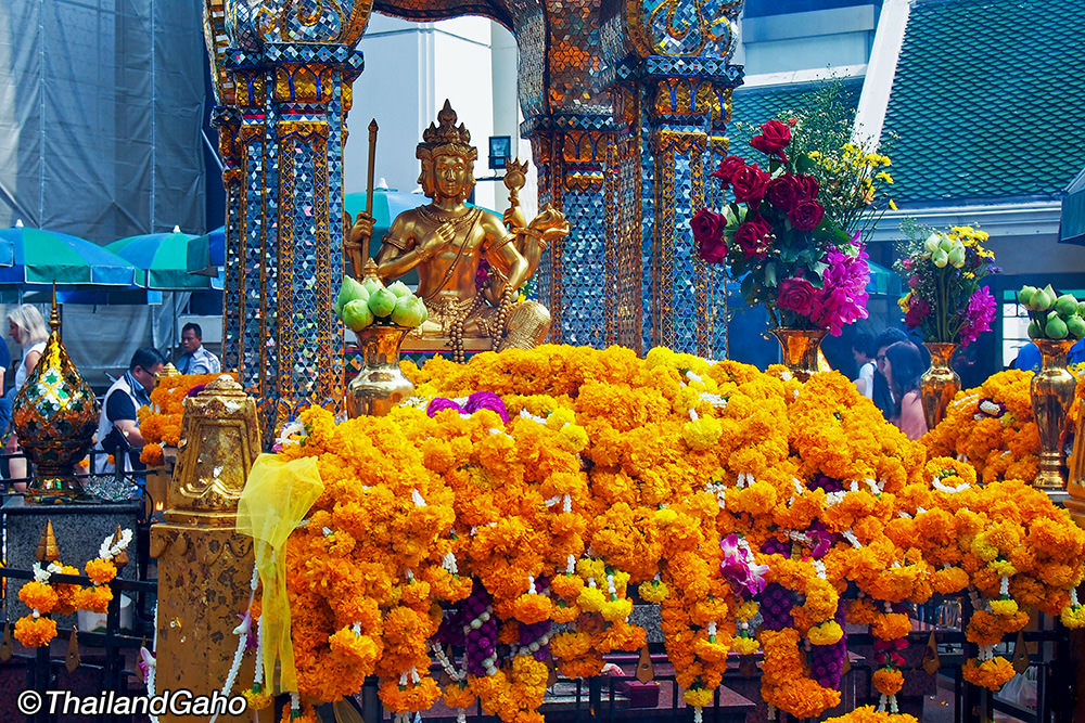 チットロム エラワン廟