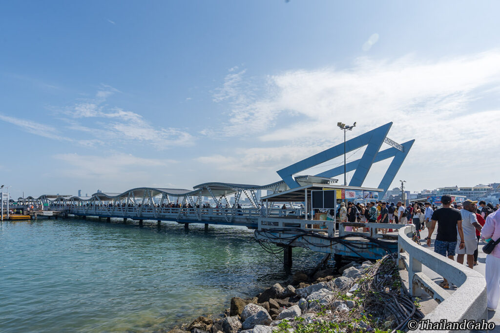 パタヤ・バリハイ桟橋