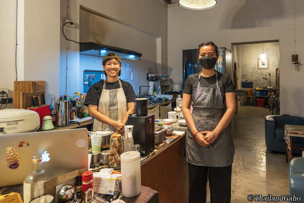 予約困難店　ロー・リビングスペース