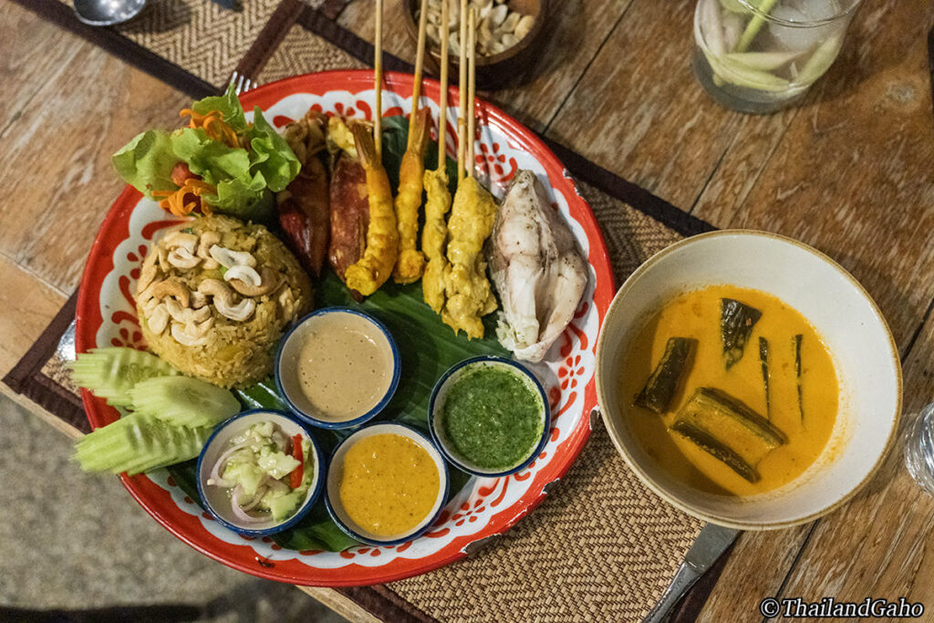 ババ・エコロッジ　タイ料理