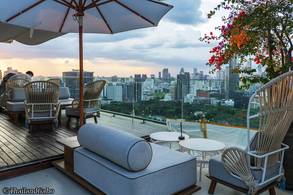 SO/Bangkok Iris & Wild Iris
