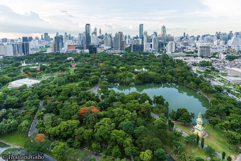 ルンピニ公園　バンコク